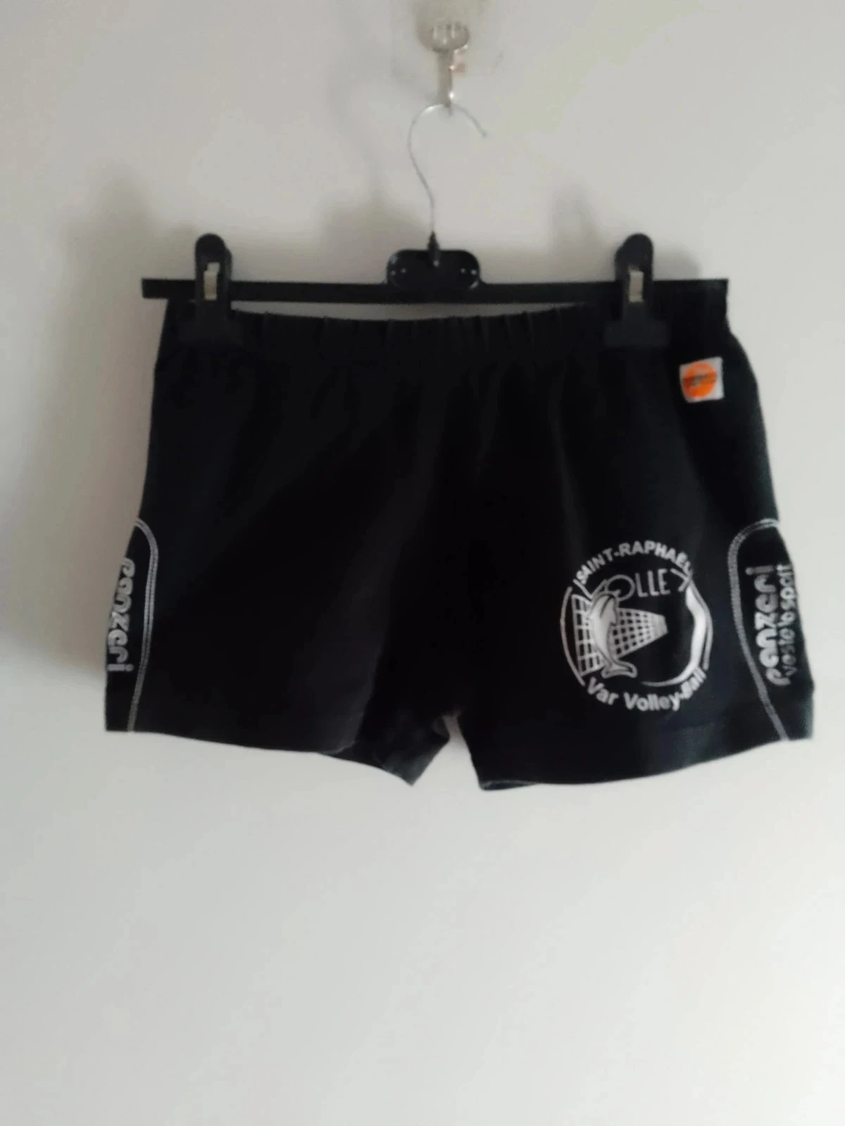 Short panzeri noir taille 38